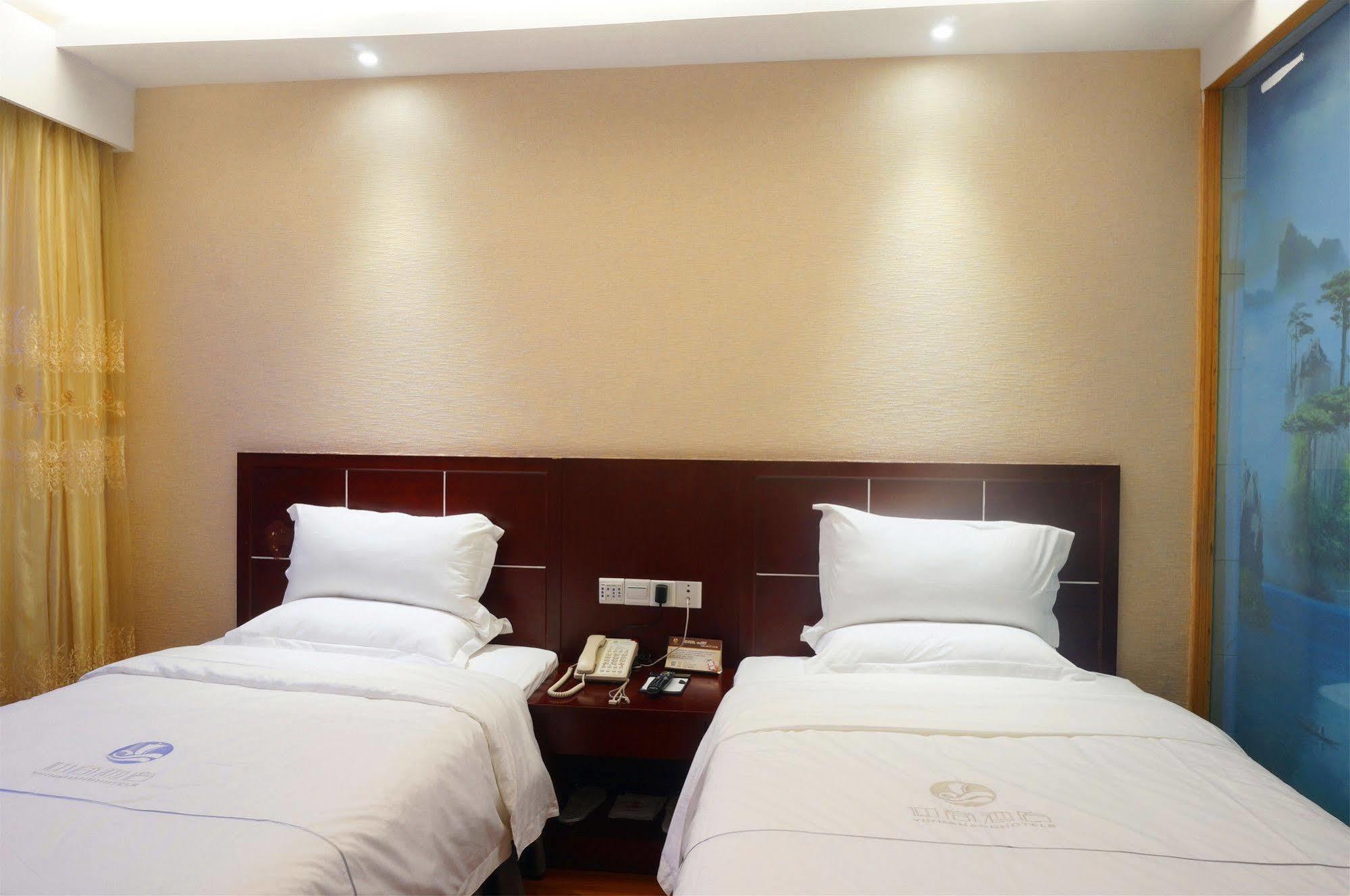 Zhongda Jindu Hotel Canton Esterno foto