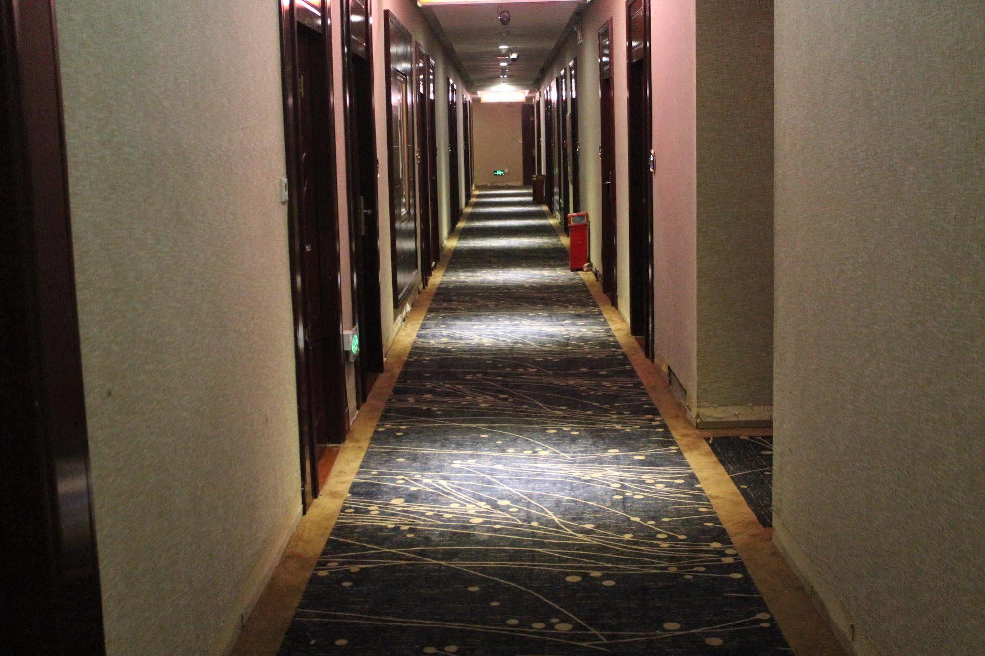 Zhongda Jindu Hotel Canton Esterno foto